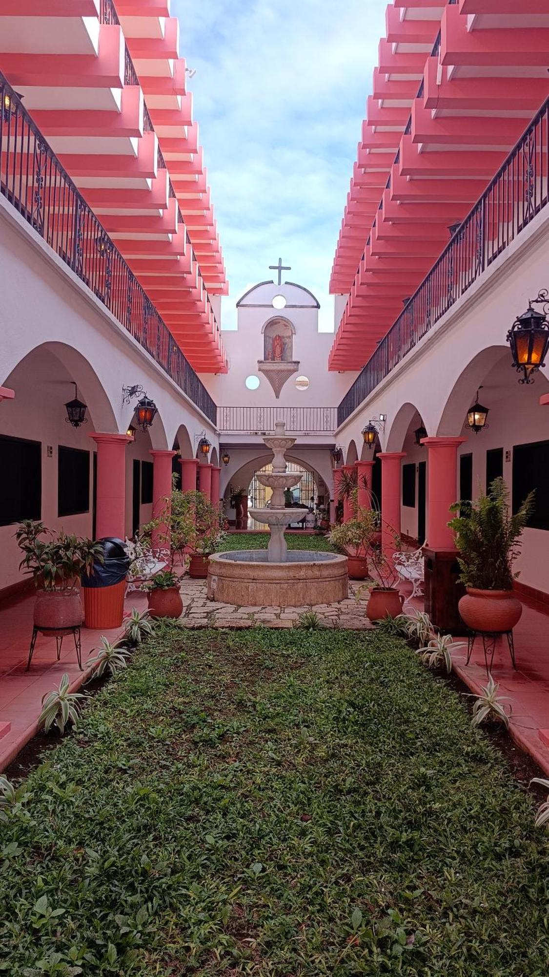 Hotel Zaci Valladolid  Exterior photo